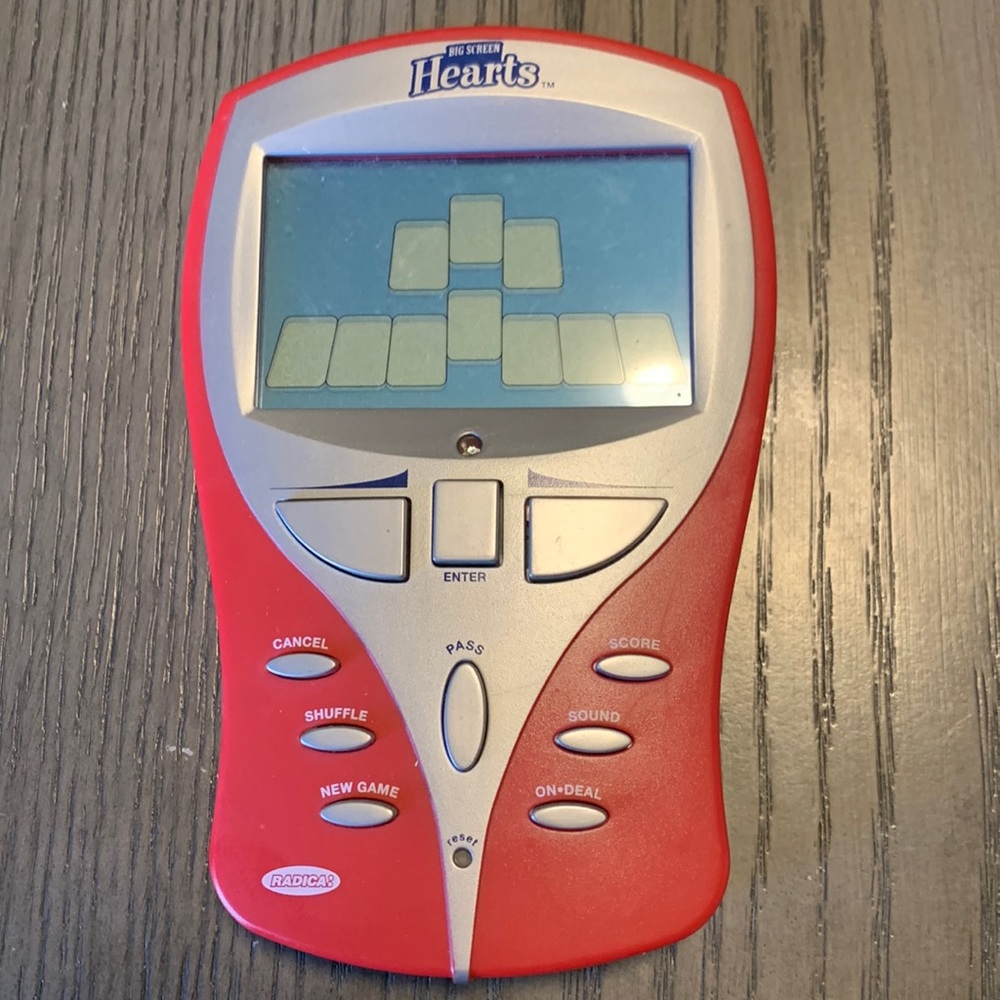 Electronic Handheld Big Screen Hearts - tested and working